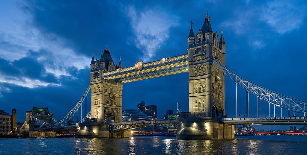 Twilight tower bridge
