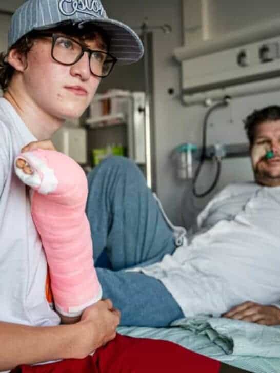 14 Year-Old Boy Attacks Huge Brown Bear To Save His Father