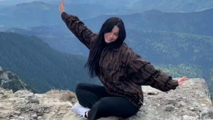 Teen Attacked and Killed by Bear in Front of Boyfriend While on Hiking Trip in Romania