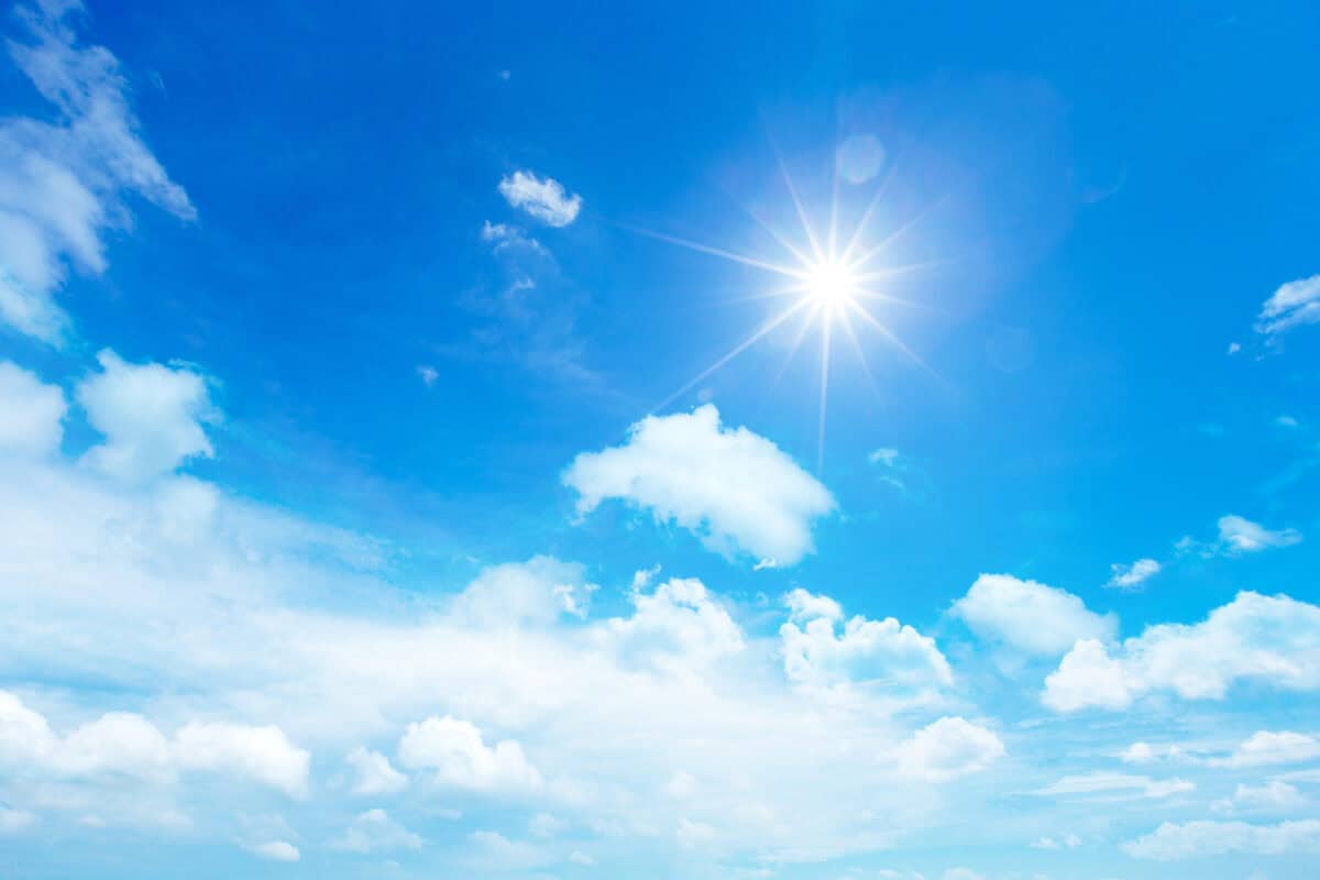 blue sky with clouds. Image by Pakhnyushchyy via Depositphotos.