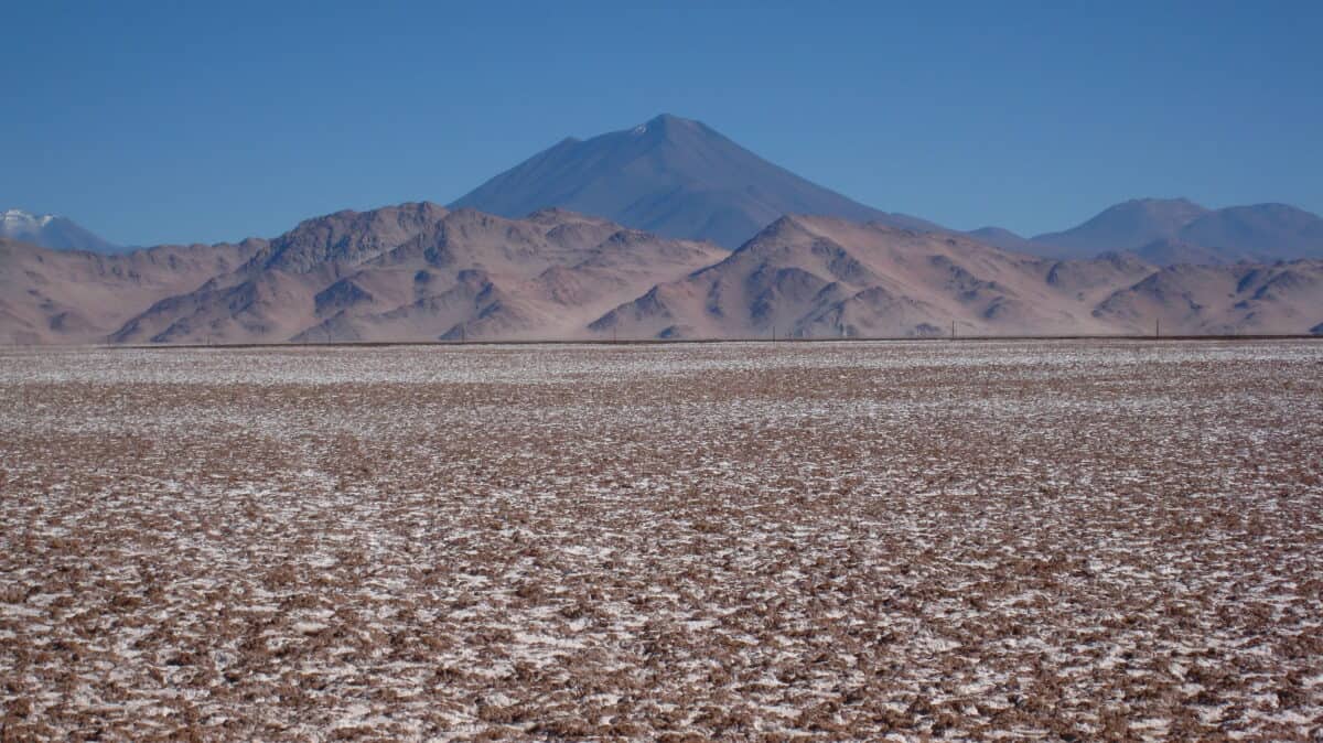Scientists Discover Undocumented Prehistoric World 12,000 Feet Above Sea Level on Earth