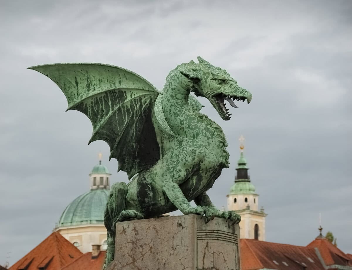 Dragon on the dragon bridge.