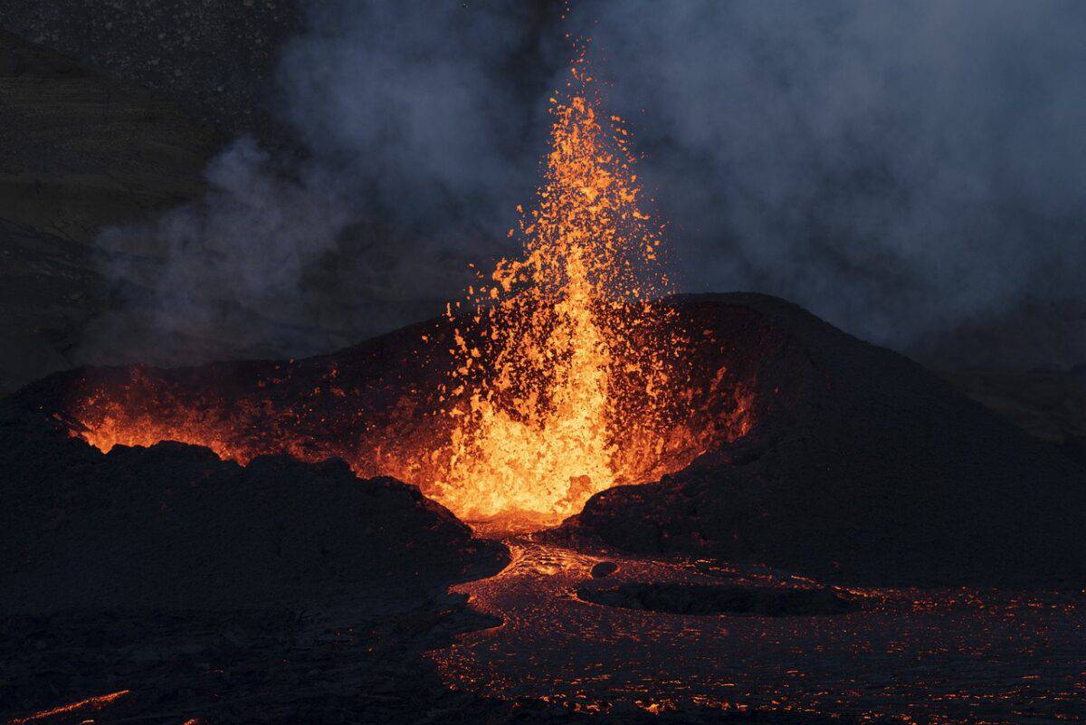 volcano, lava, iceland, nature, eruption, fire, heat, universe, crater, volcano, volcano, volcano, volcano, volcano, lava, fire