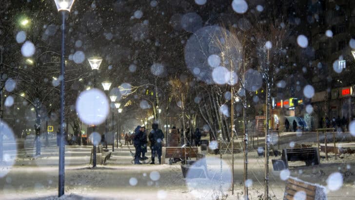 Windy New Year&rsquo;s Eve Ahead: D.C. Braces for Blustery Gusts