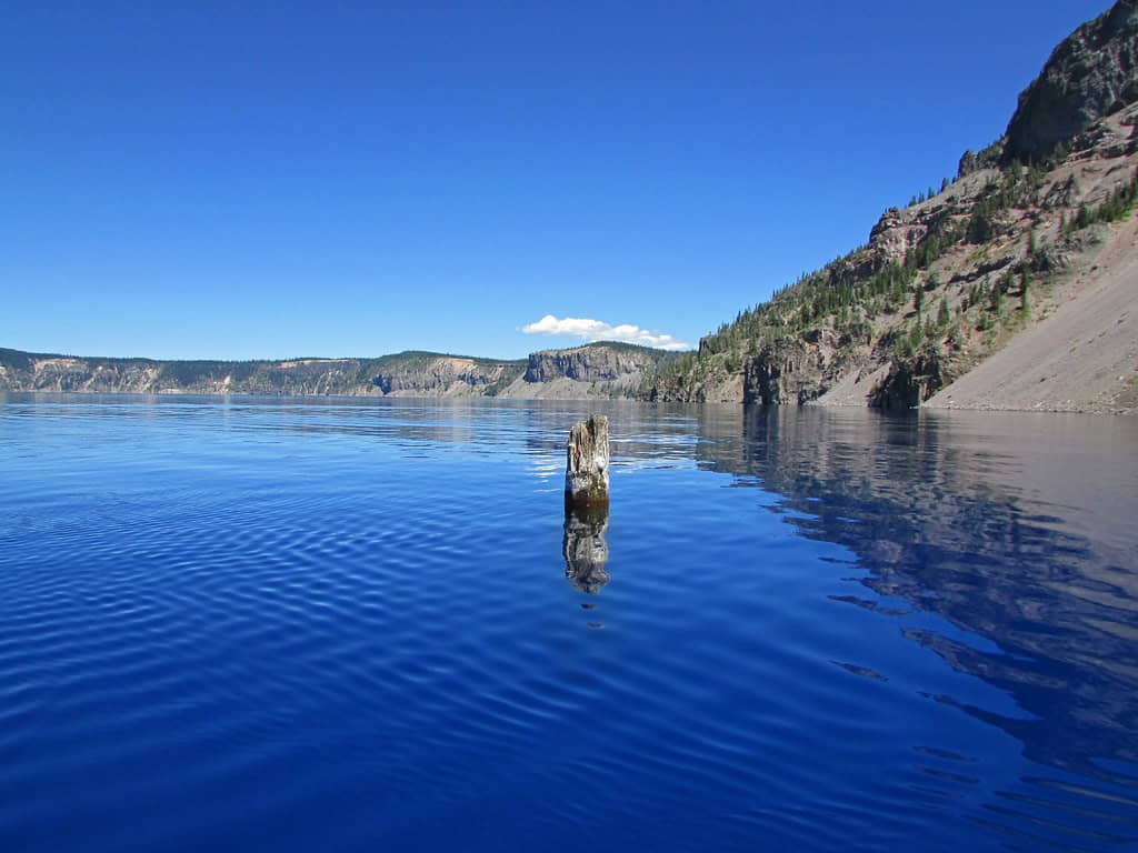 Lago crater