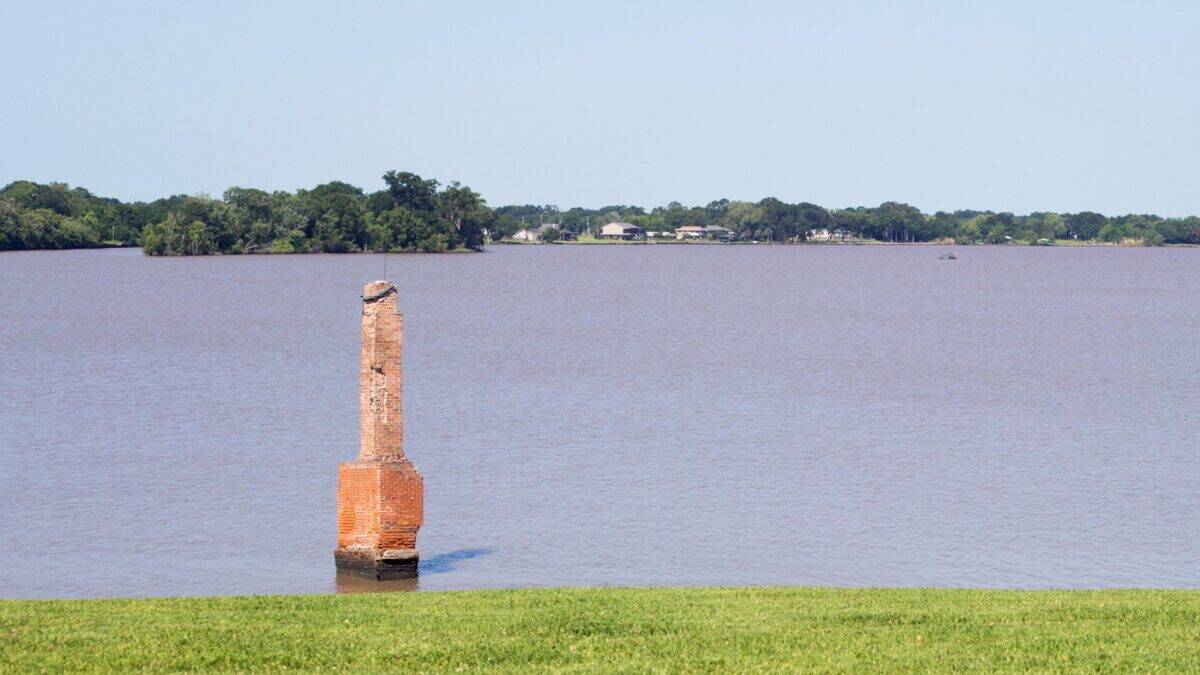 Lake Peigneur