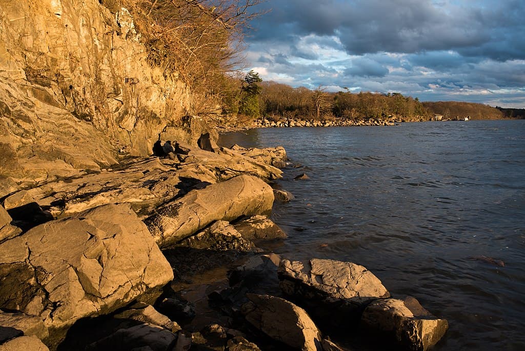 Hudson River at Norrie State Park