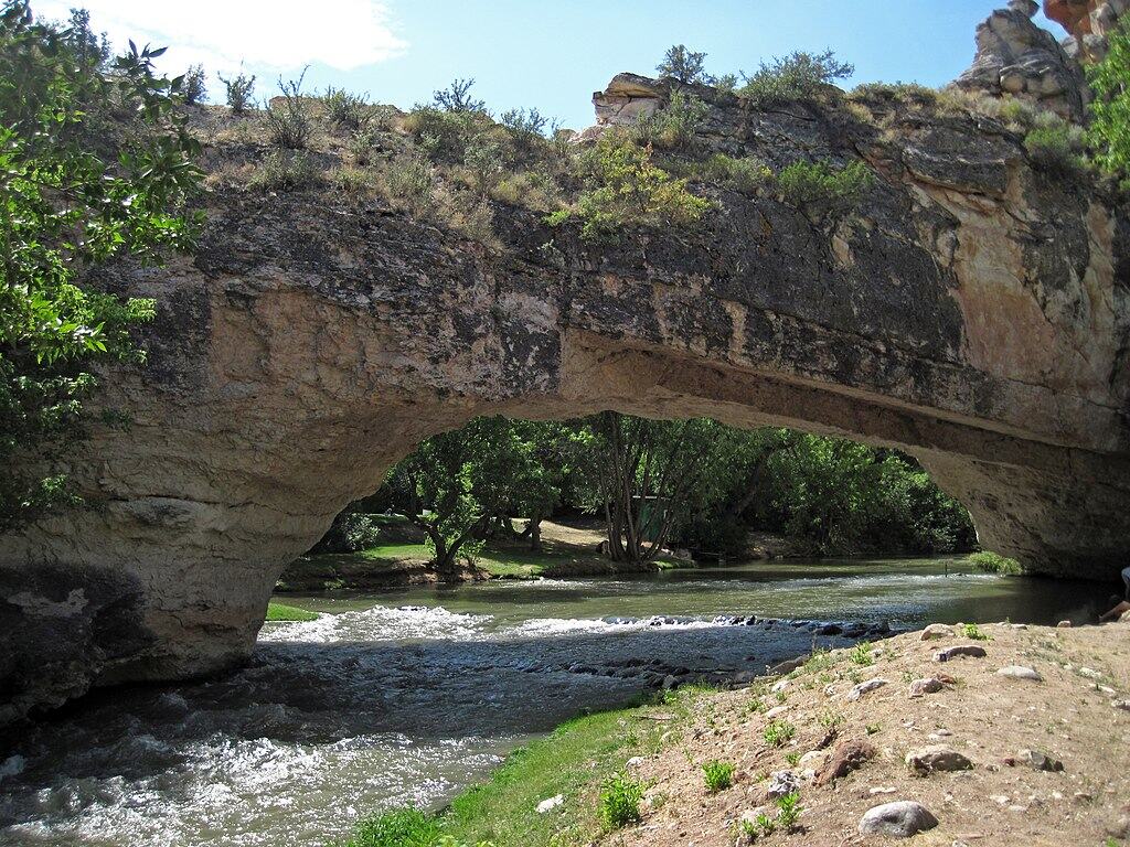 Ayres_Natural_Bridge