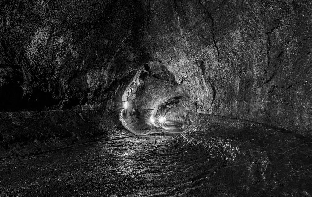Lava tube cave