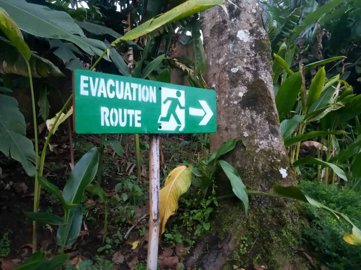 A sign that will lead to the evacuation area.