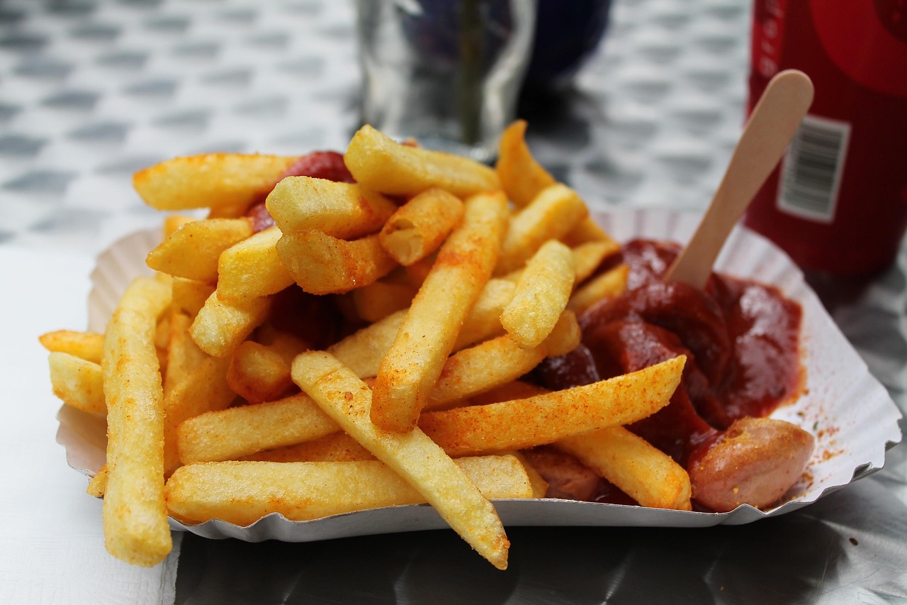 Eating Ultra-Processed Foods Daily (image credits: pixabay)