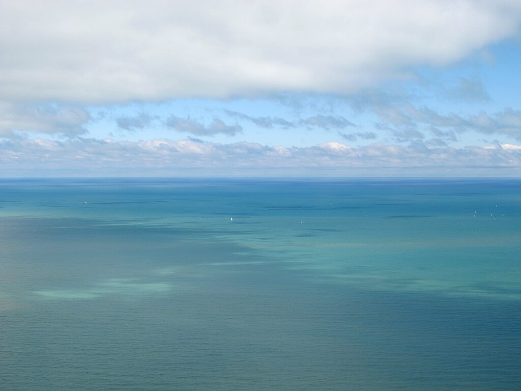 Lake Michigan - The Great Lakes' Grim Reaper (image credits: Lake Michigan: Source: Wikimedia Commons)