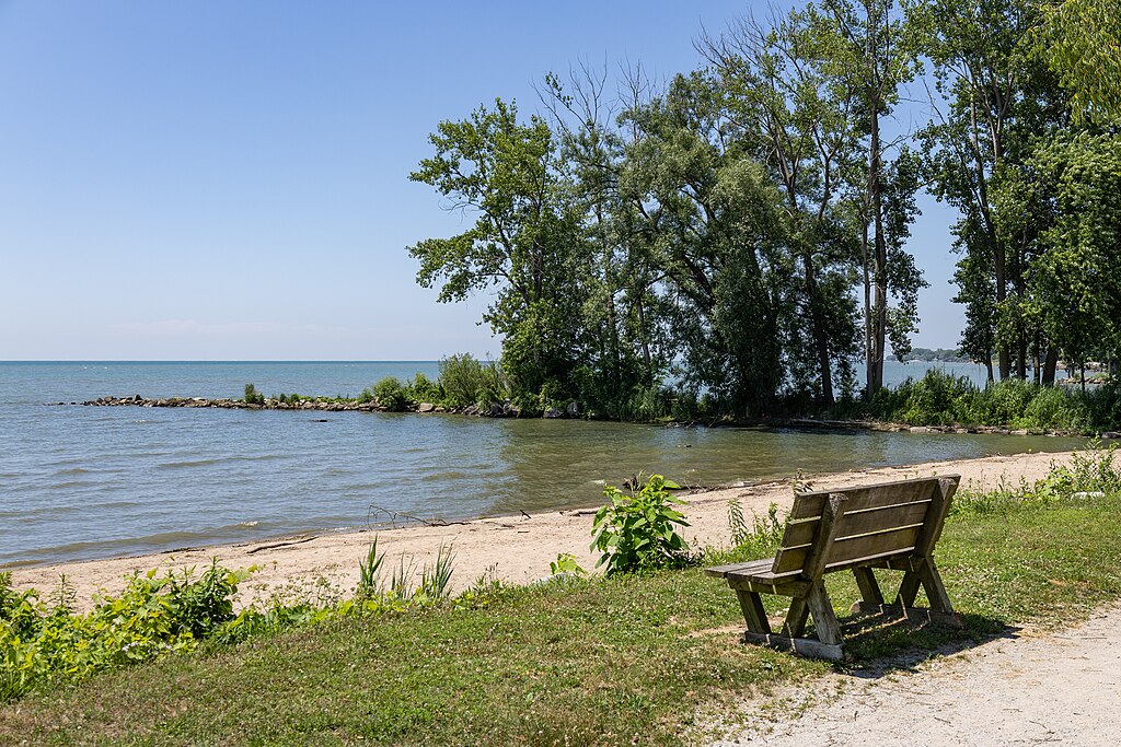 Lake Erie - Midwest Menace (image credits: Lake Erie. Source: Wikimedia Commons)