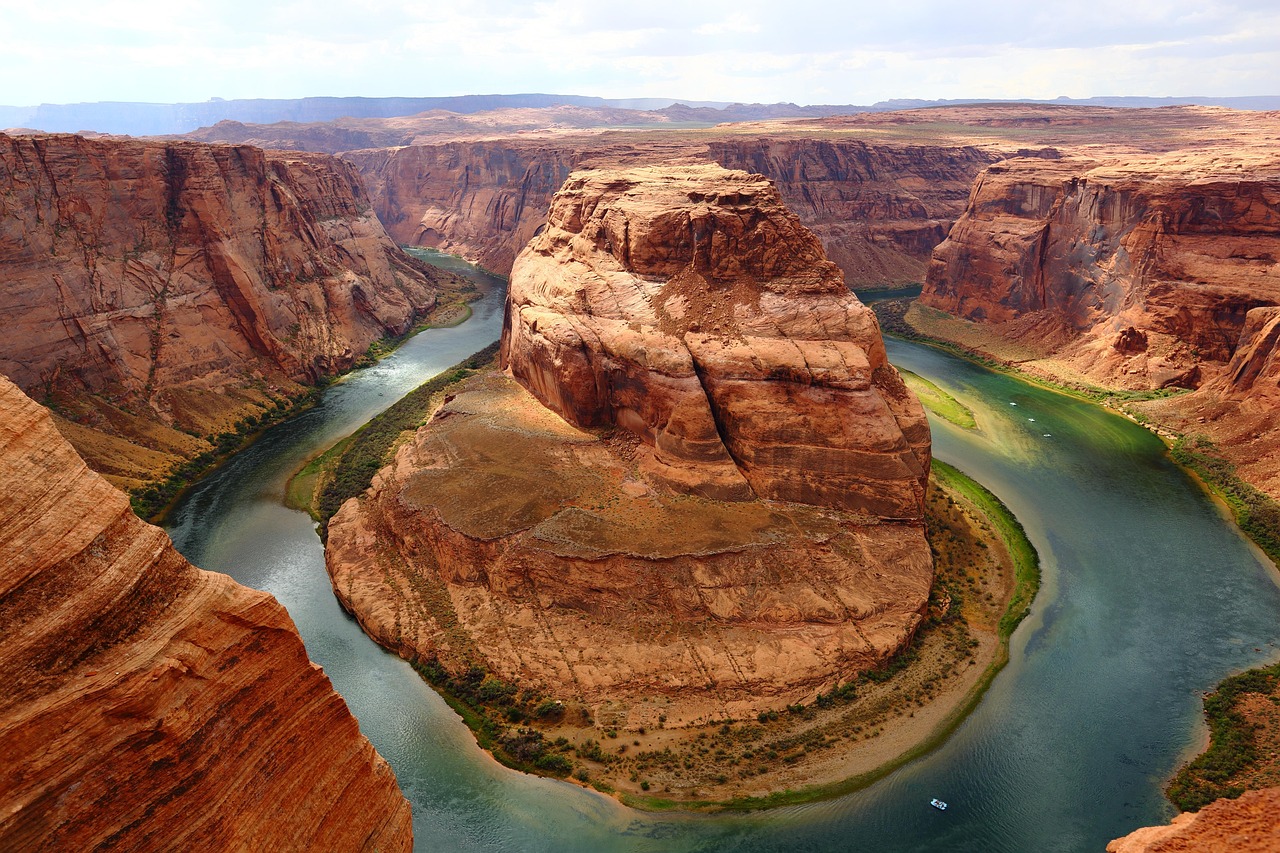 Colorado River - White Water Terror (image credits: pixabay)