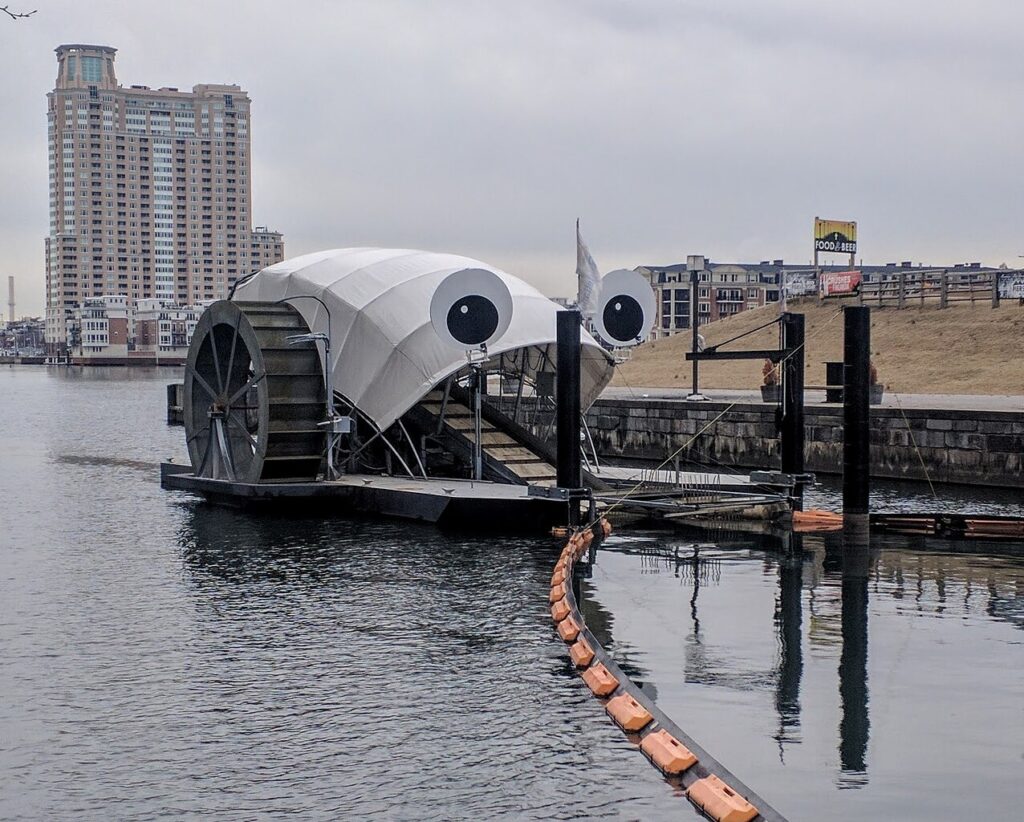 trash interceptor with eyes
