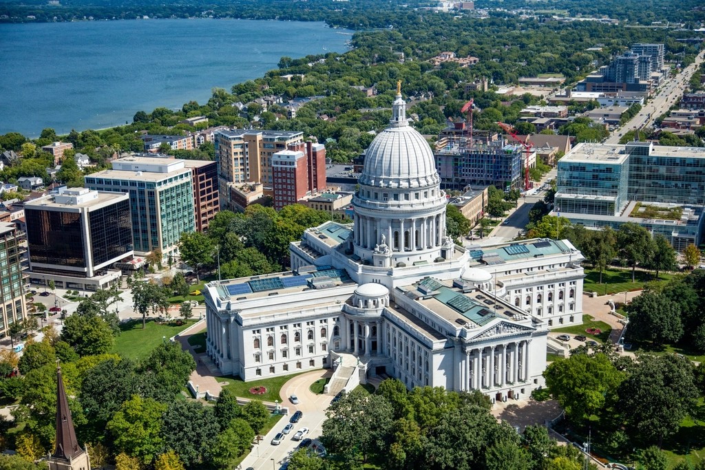 Madison, Wisconsin (Image Credits: Rawpixel)