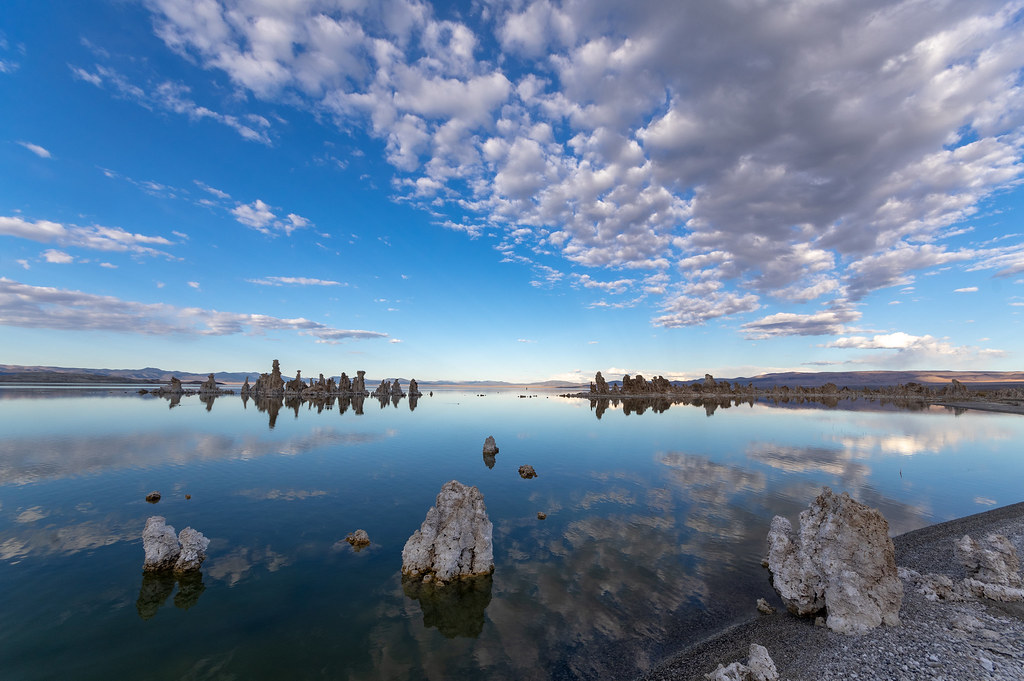 Goose Lake: The Forgotten Giant on the Oregon Border (Image Credits: Flickr)