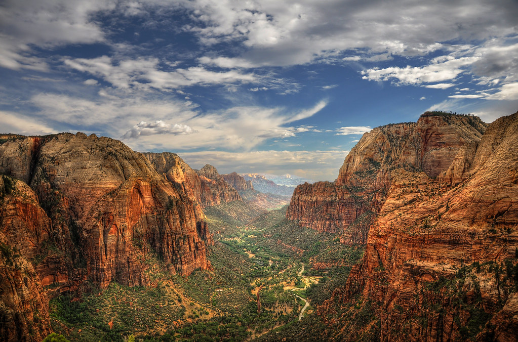 Zion National Park: Utah's Canyon of No Return (Image Credits: Flickr)