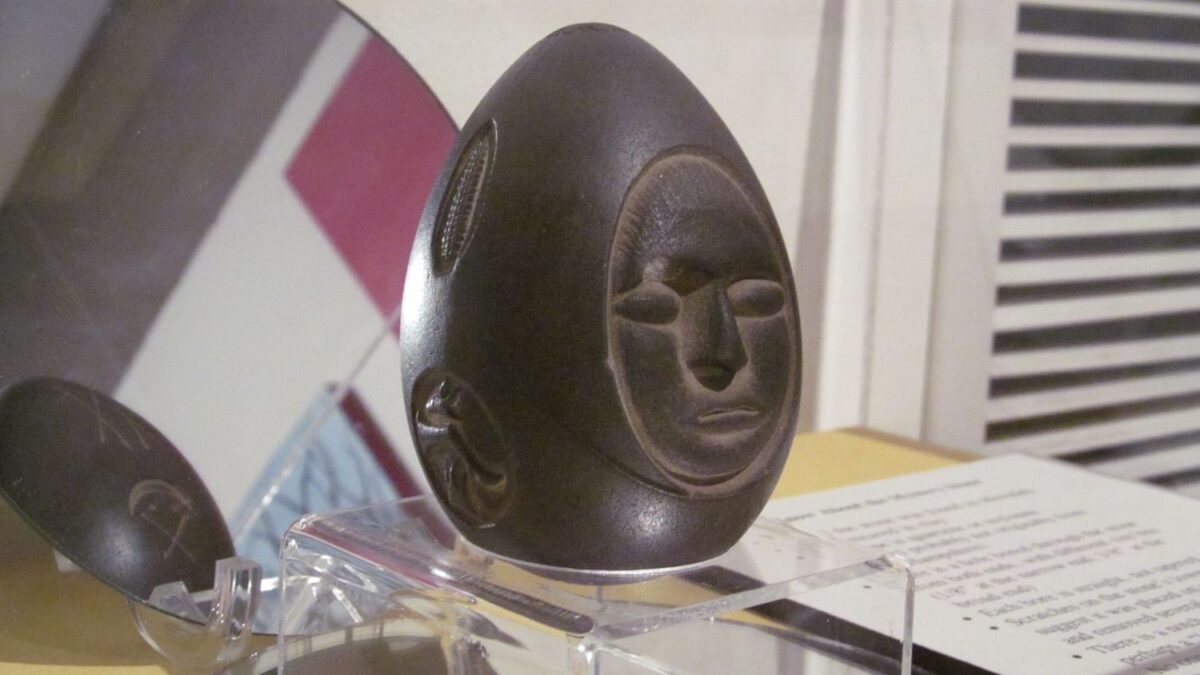 10 Unexplained Archaeological Objects Found Across the U.S.