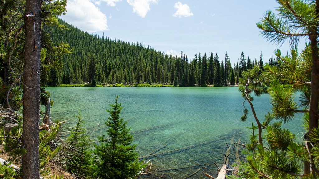 8 Most Mysterious Lakes In The United States