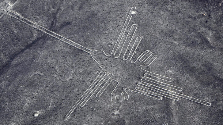 The Enduring Enigma: Erich von Däniken’s Ancient Astronaut Legacy