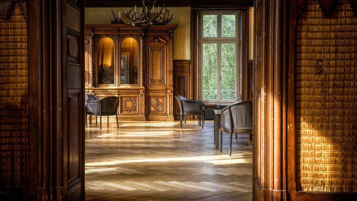 How To Protect Your Wood Furniture from Termites