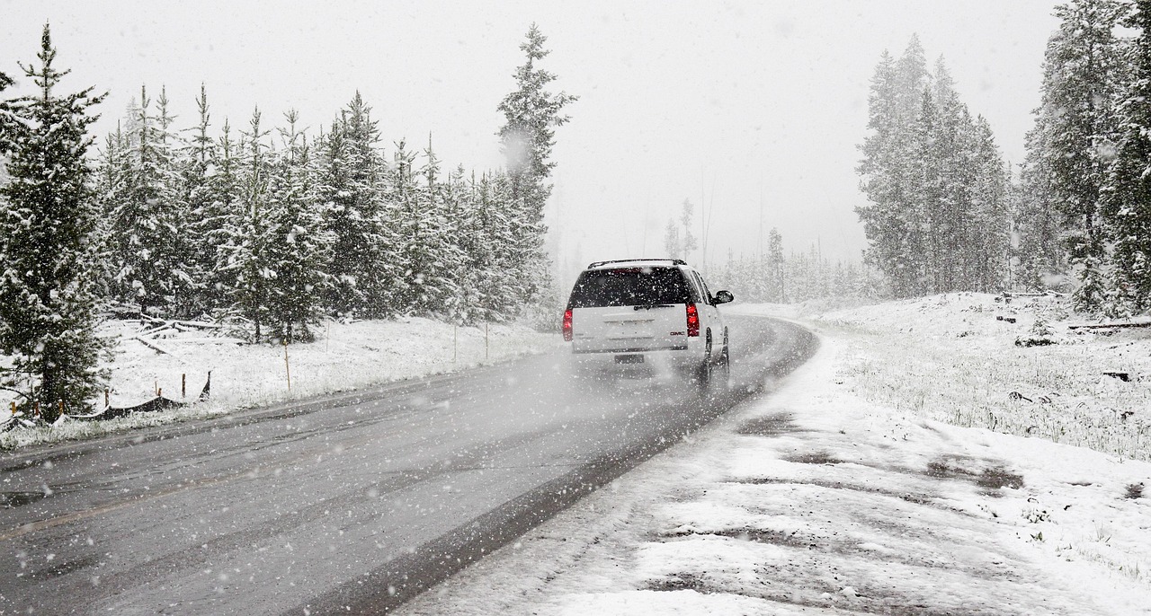 LIVE WEATHER UPDATES: Leave snow on your car? Maryland bill aims to make that illegal