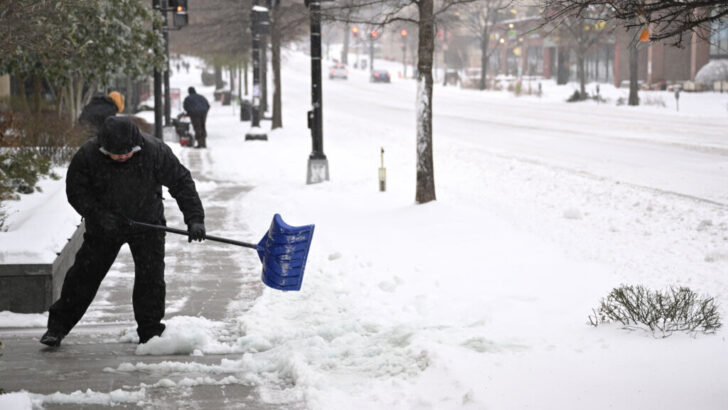 Washington Area Hospitals Treat Wave of Snow and Cold Related Injuries