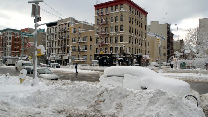Rare Blizzard Threatens North and South Carolina in Powerful Weekend Storm