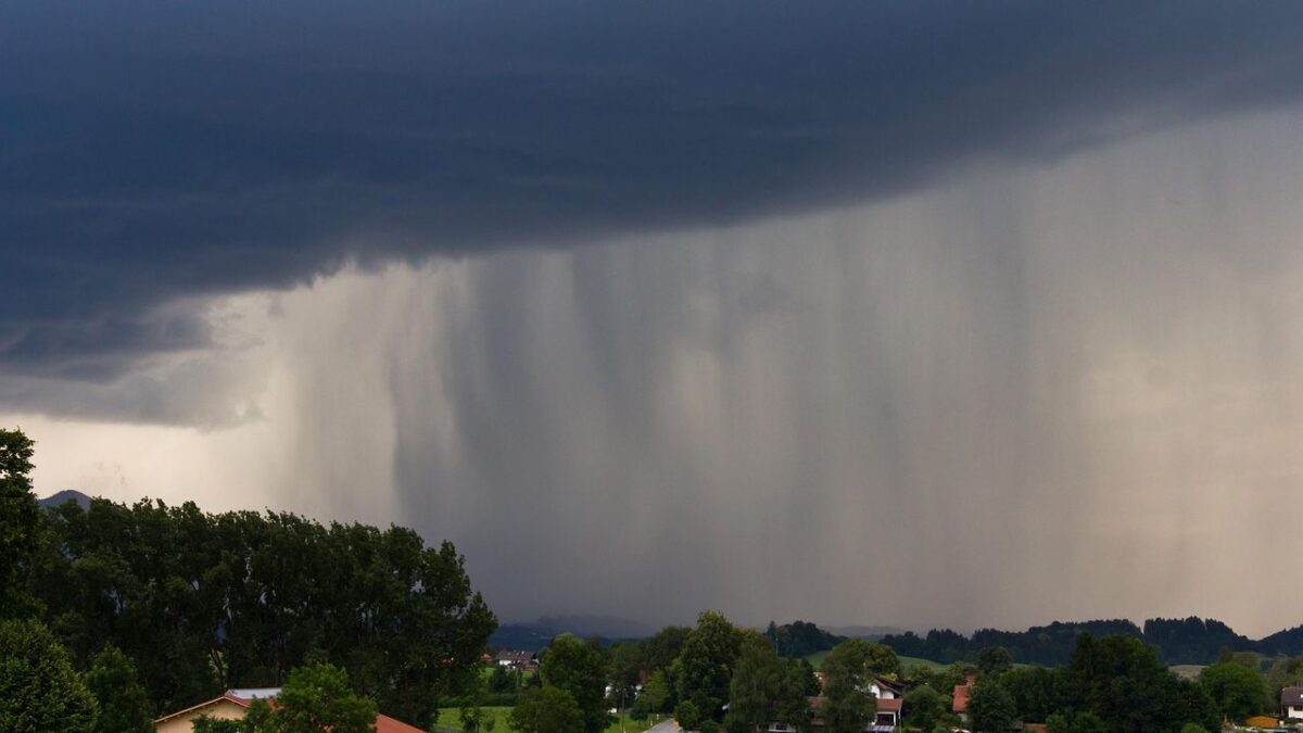 10 Rare Weather Phenomena That Still Puzzle Scientists