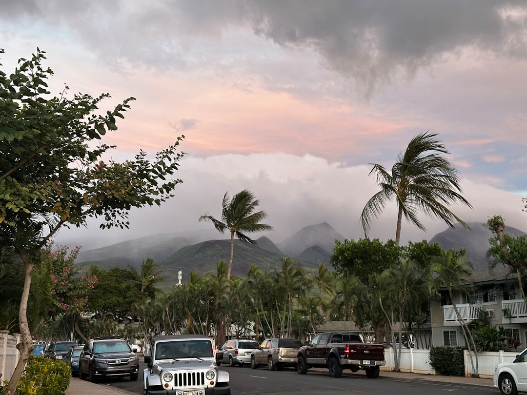 Maui Braces for Storm as Oahu Lifts Evacuation Orders