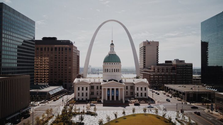 St. Louis Cold Front Sweeps in Chilly Relief After Recent Heat