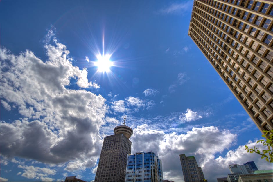 Hot start to the work week, soggy weather arrives Wednesday