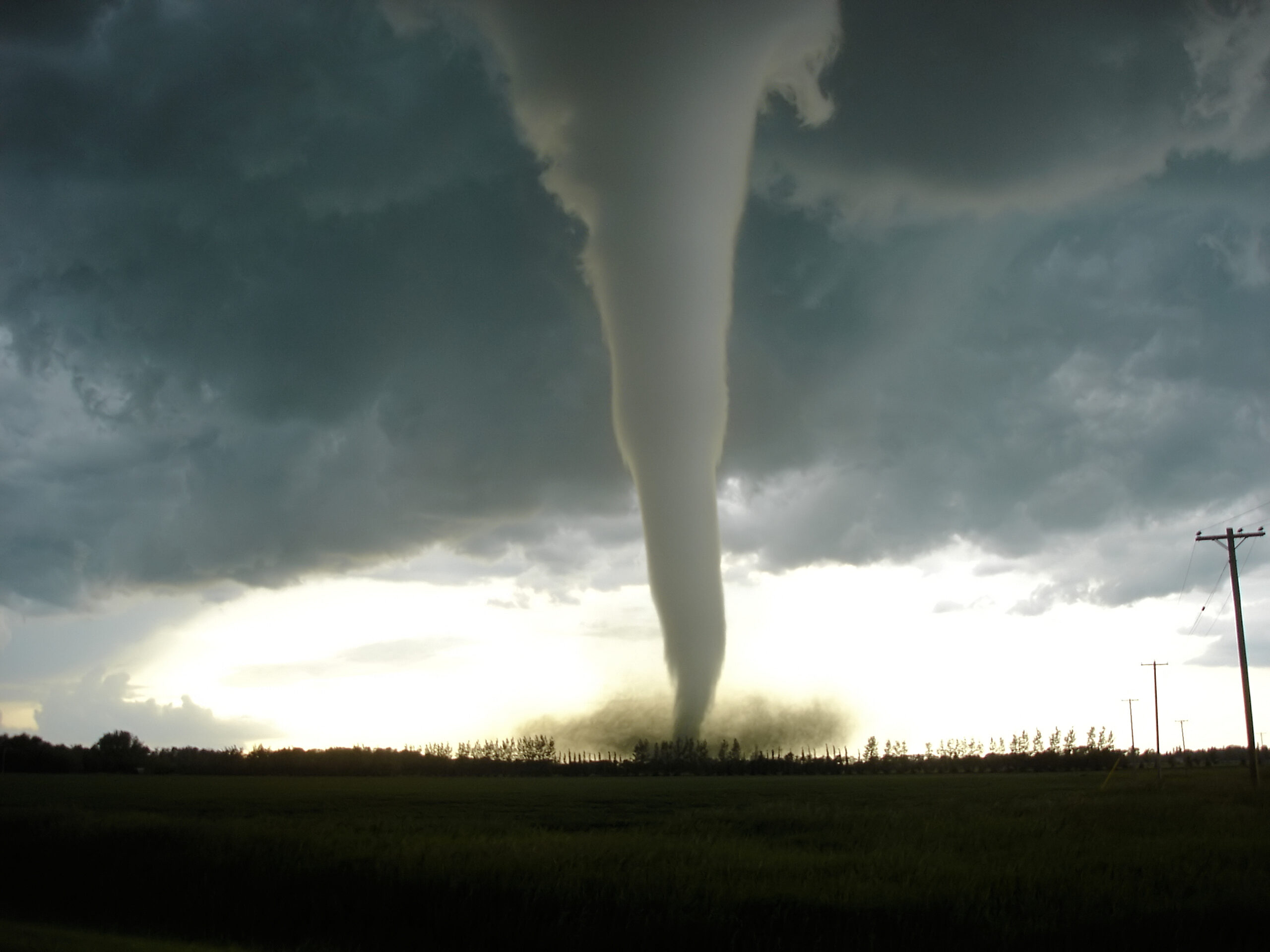 Strong Storms Bring a Threat of Tornadoes on Thursday
