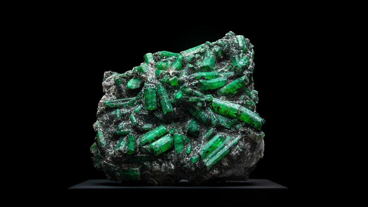 May birthstone: The magnificent green emerald
