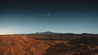 3 planets will put on a sky show in May — when and how to see them