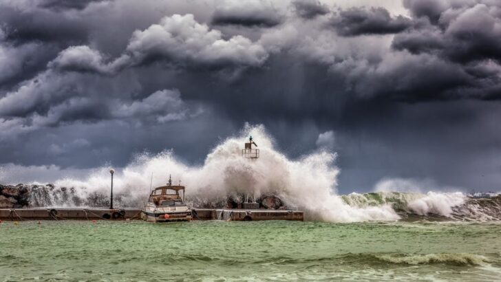 Storms Shift North, Raising Flood Risk in Central US