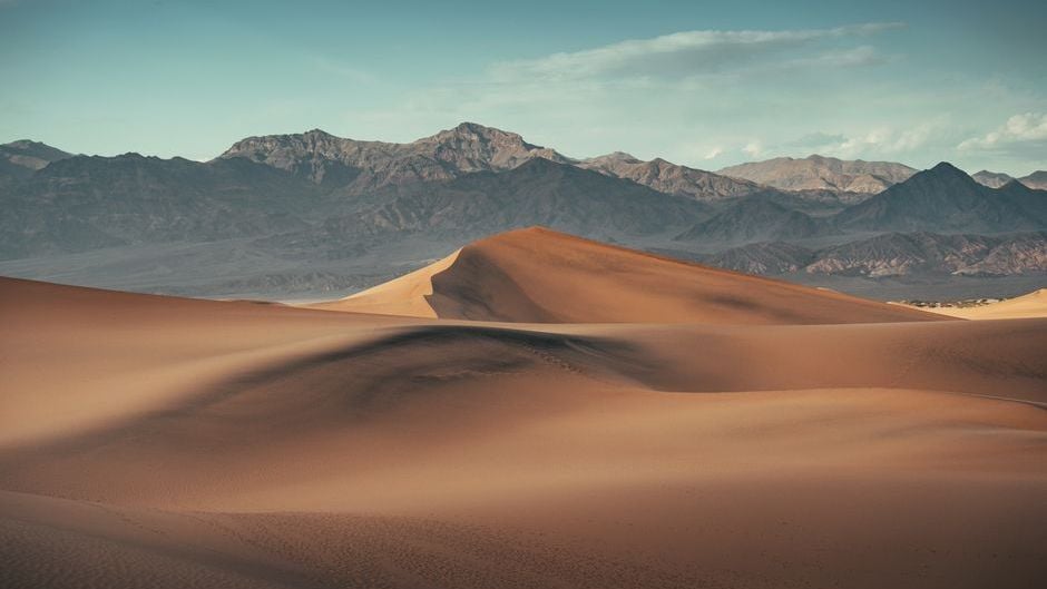 The Ancient River System Hidden Beneath the Sahara of North America